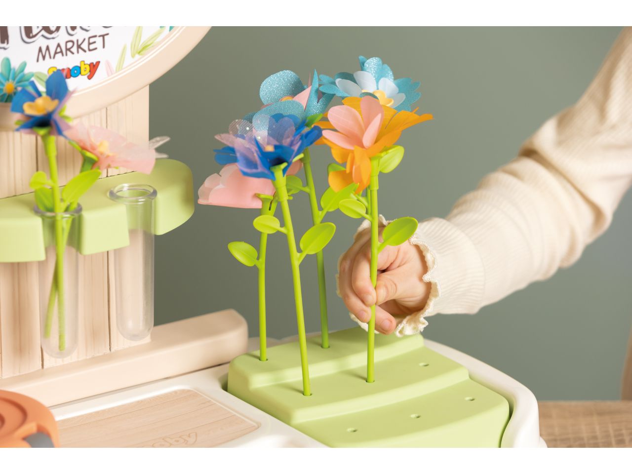 Simba Smoby flower market - il laboratorio dei fiori, con 104 accessori