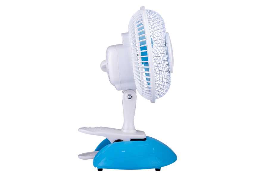 Ventilatore da Tavolo in Acciaio - 4 Pale In Alluminio - Coveri in vendita  online